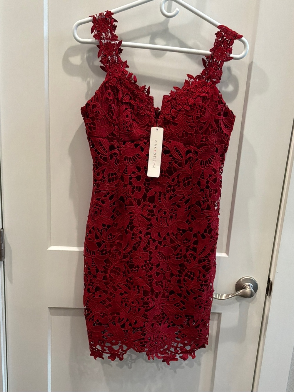 NWT Pink Stitch Large Red Burgundy Lace Sheath Dress Lined Padded Bodycon
